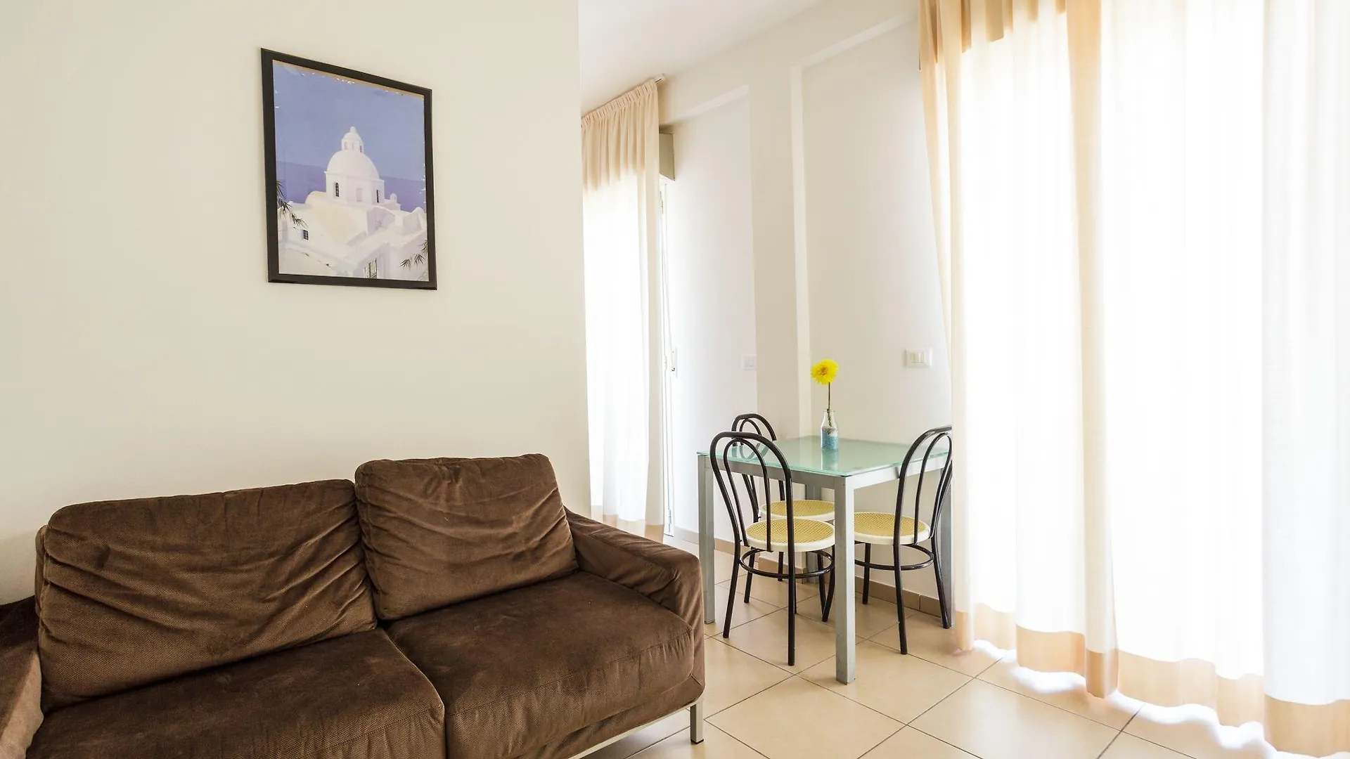 Residence Roxy Misano Adriatico Aparthotel