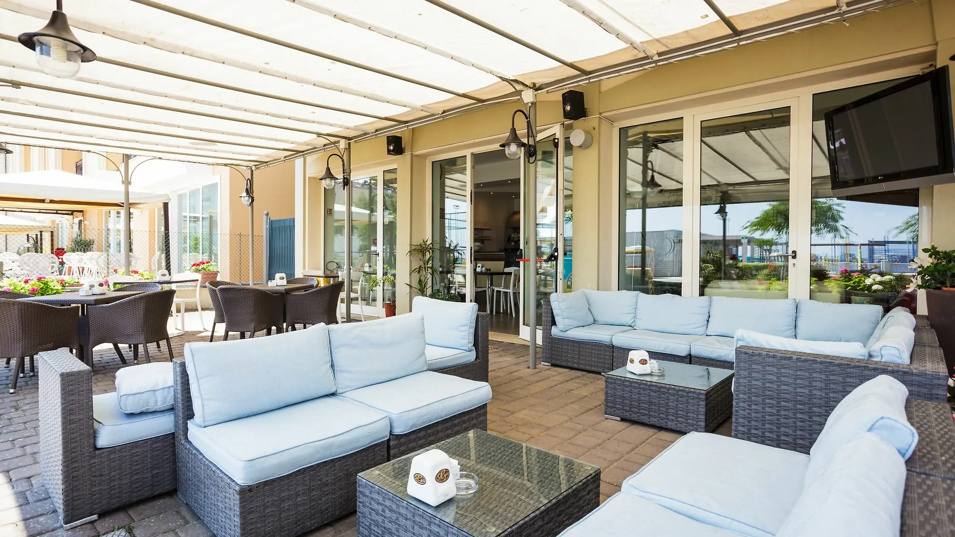 *** Aparthotel Residence Roxy Misano Adriatico Italy
